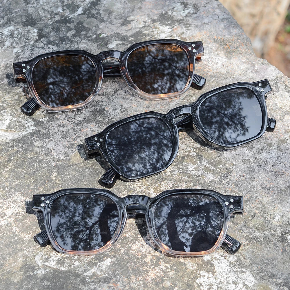 Trending CRIXALIS Vintage Square Sunglasses – Unisex Rivet Design for Beach & Casual Wear