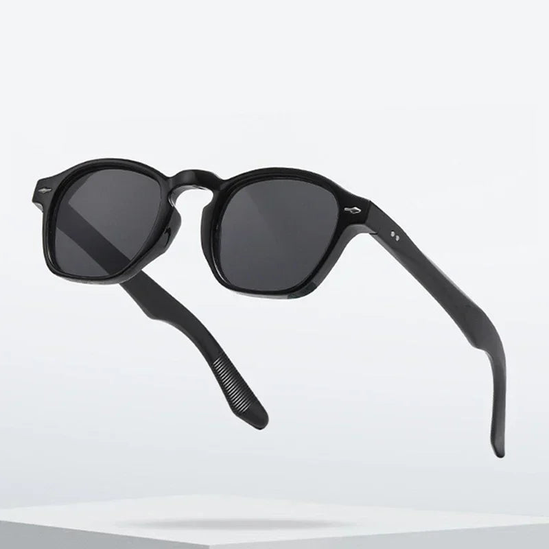 Fashion Retro Square Sunglasses – Unisex Clear Frame UV400 Shades by JNPCXI